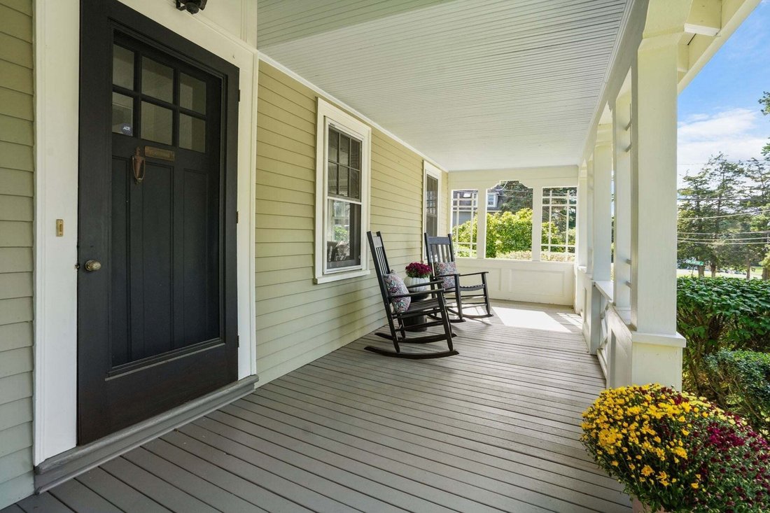 House in Needham, Massachusetts, United States 3 - 18946847