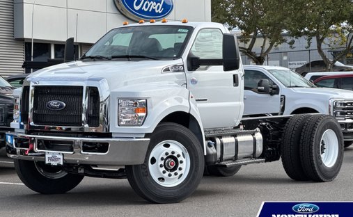 2027 Ford F-750SD Base in Portland, OR, United States 1