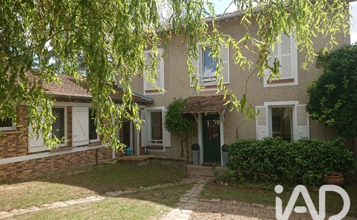 House in Chartrettes, Ile-de-France, France 1