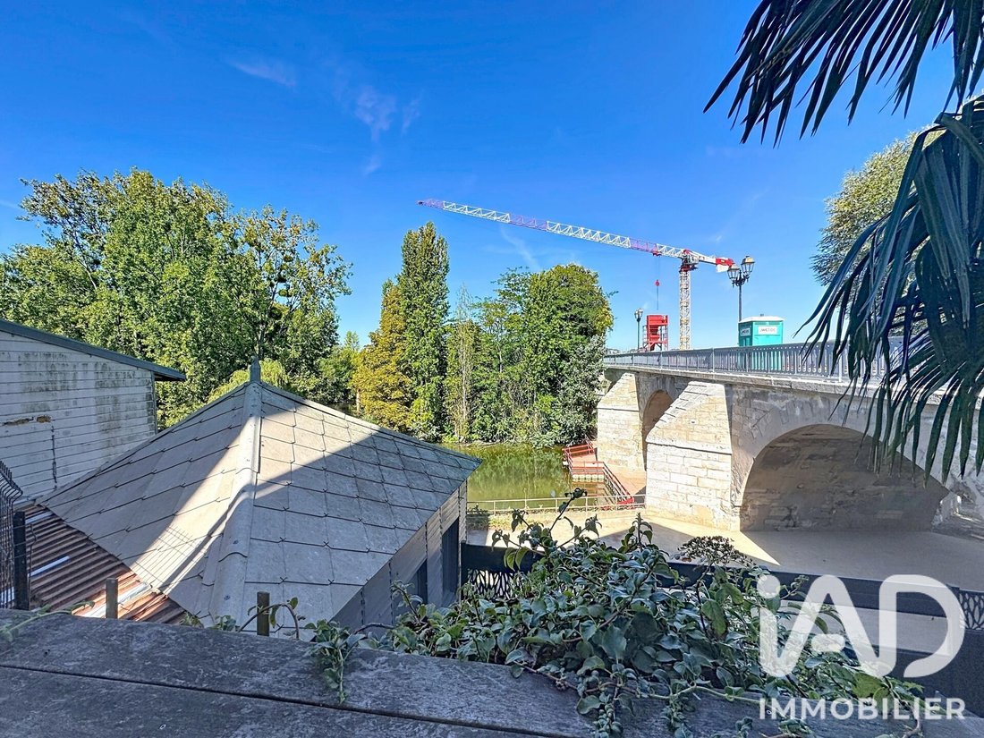 House in Poissy, Ile-de-France, France 2 - 18947859