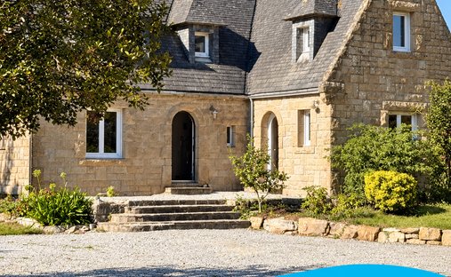 House in Bourg de Crozon, Crozon, France 1