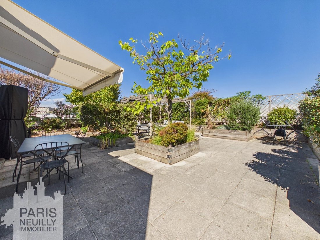 Apartment in Square Girault, Levallois-Perret, France 2 - 18946955