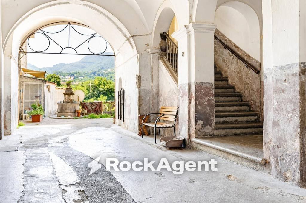 Apartment in Centro, Cava de' Tirreni, Campania 2 - 18947561