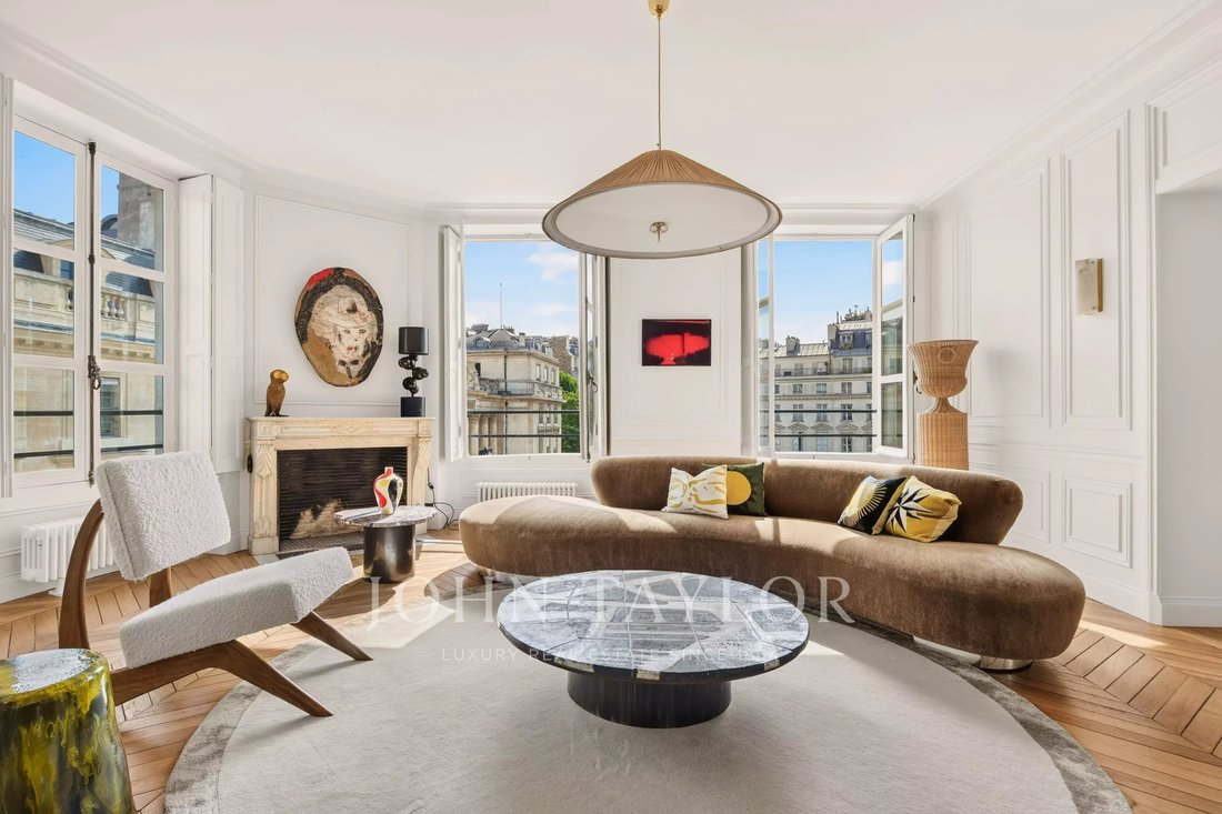 Apartment in Paris 7e Arrondissement, Paris, France 2 - 18947034