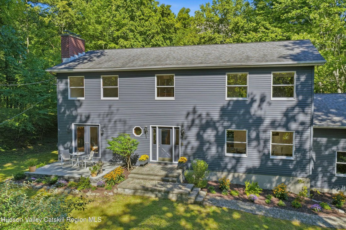 House in New Paltz, New York, United States 1 - 18946768