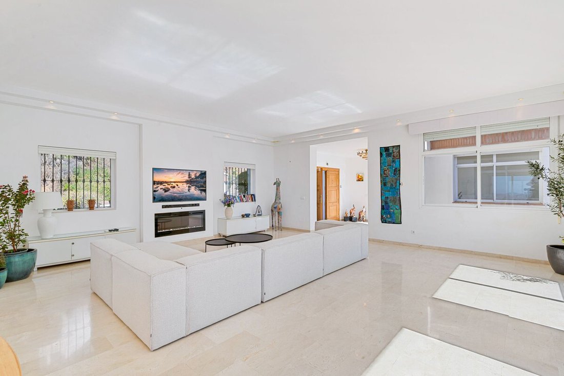 Villa in Valtocado, Mijas, Andalusia 4 - 18946760