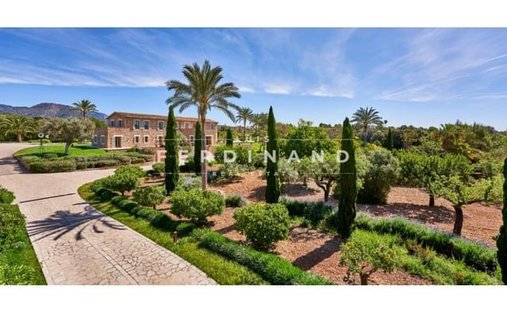 Villa in Santa Maria del Cami, Balearic Islands, Spain 1