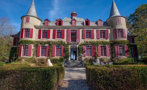 Castle in Saint-Pierre-de-Trivisy, Occitania, France 1