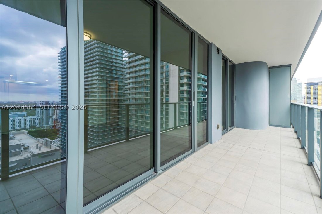 Condo in Miami, Florida, United States 5 - 18947142