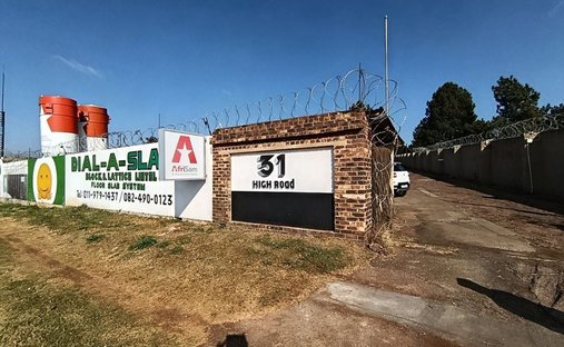 Farm Ranch in Marister, Kempton Park NU, Gauteng 1