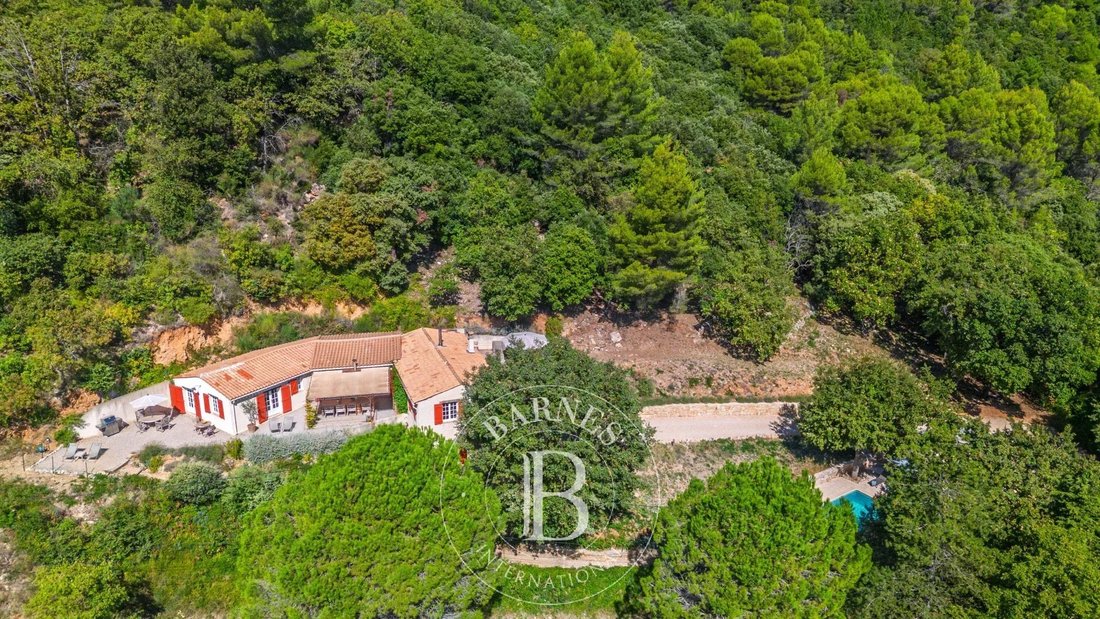 Seillans, Provence-Alpes-Côte d'Azur, France 2 - 18946968
