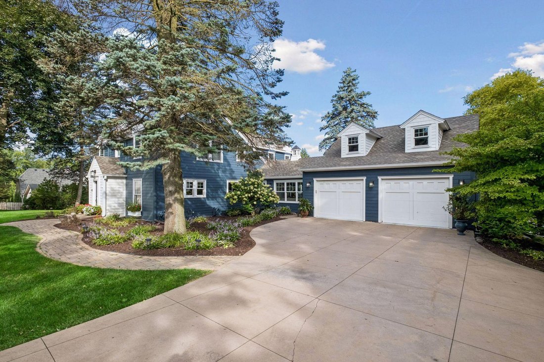 House in Wayzata, Minnesota, United States 2 - 18947736