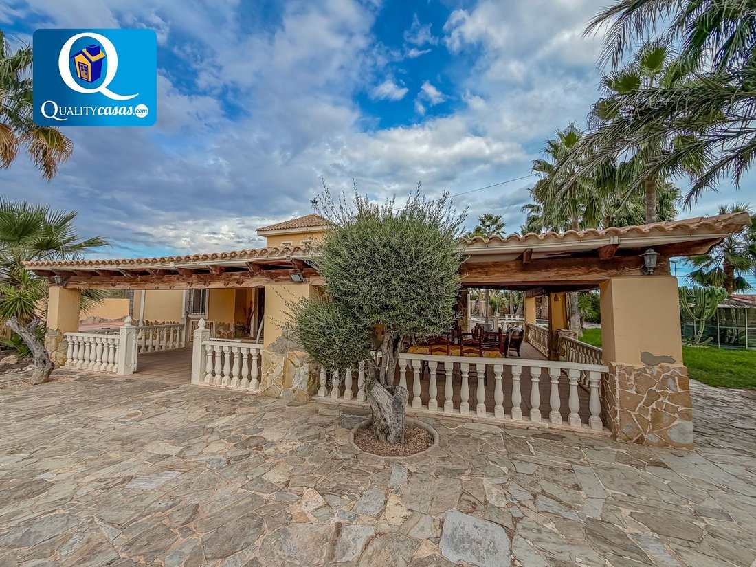 Chalet in Alicante, Valencian Community, Spain 3 - 18947887