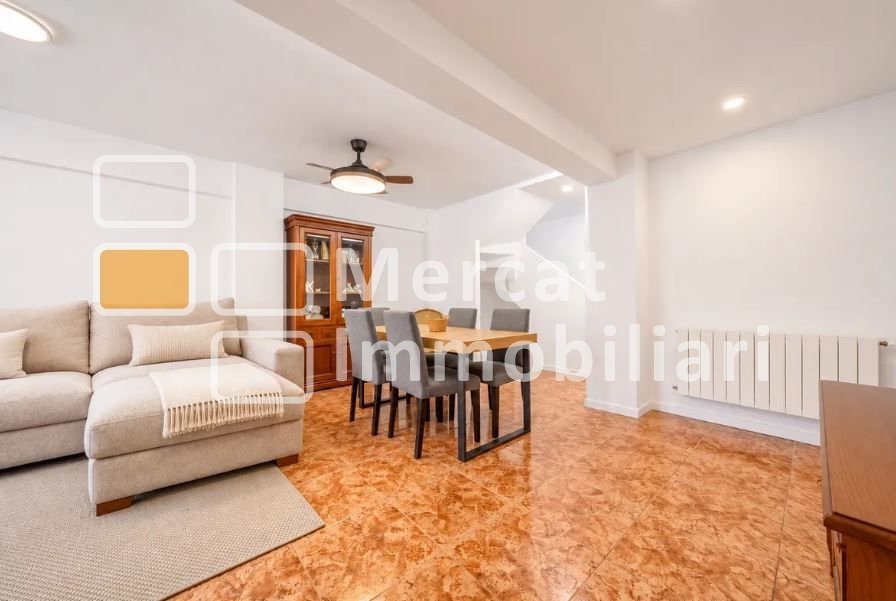 Apartment in Sant Adria de Besos, Catalonia, Spain 4 - 18947894