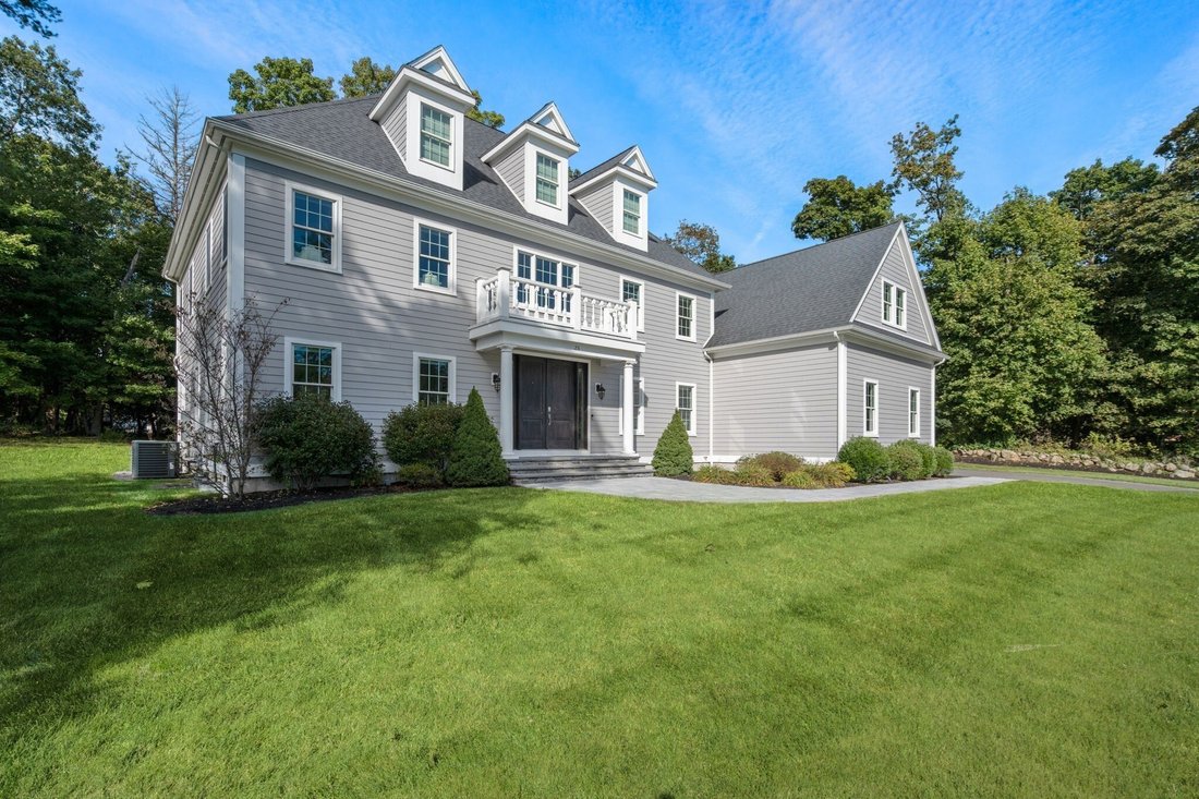 House in Westwood, Massachusetts, United States 3 - 18948054