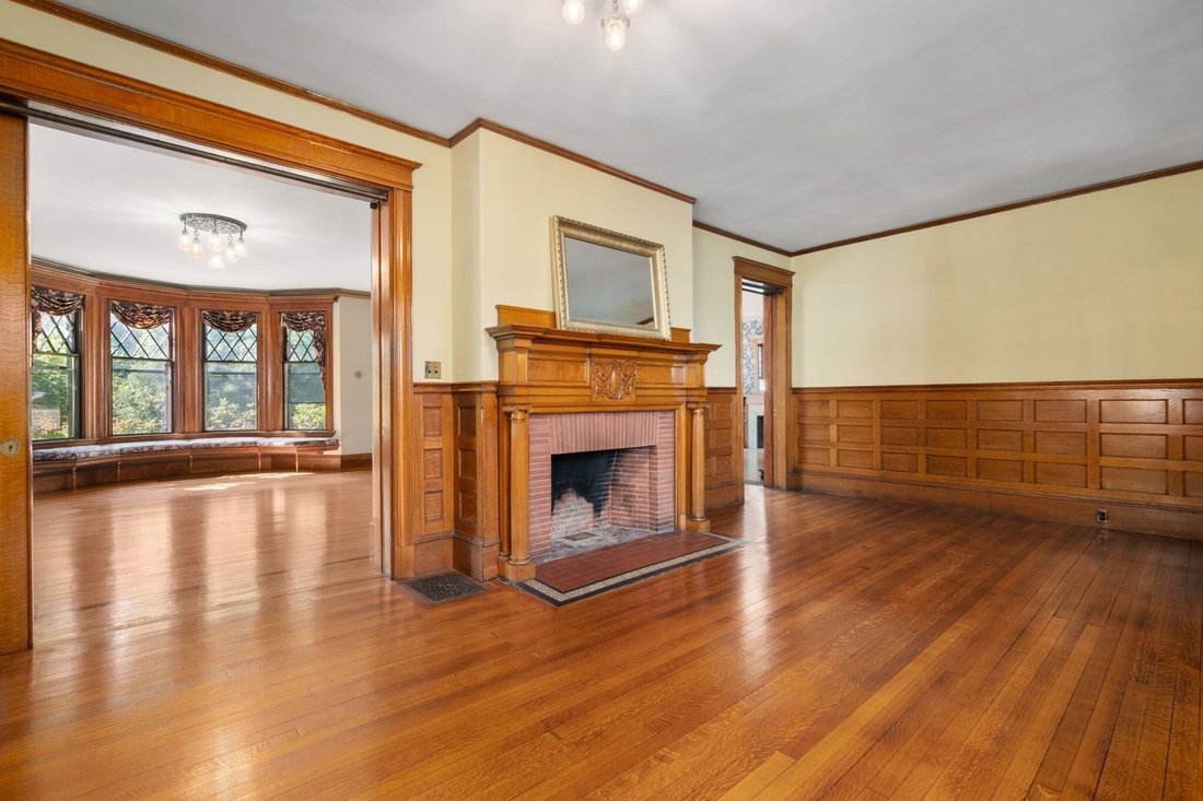 House in Newton, Massachusetts, United States 4 - 18948061