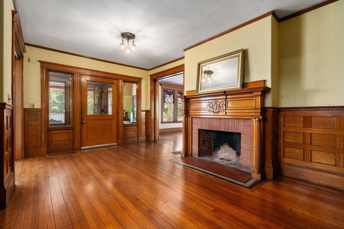 House in Newton, Massachusetts, United States 3 - 18948061