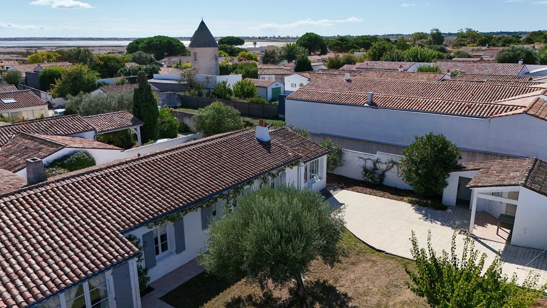 House in Loix, Nouvelle-Aquitaine, France 1 - 18947960