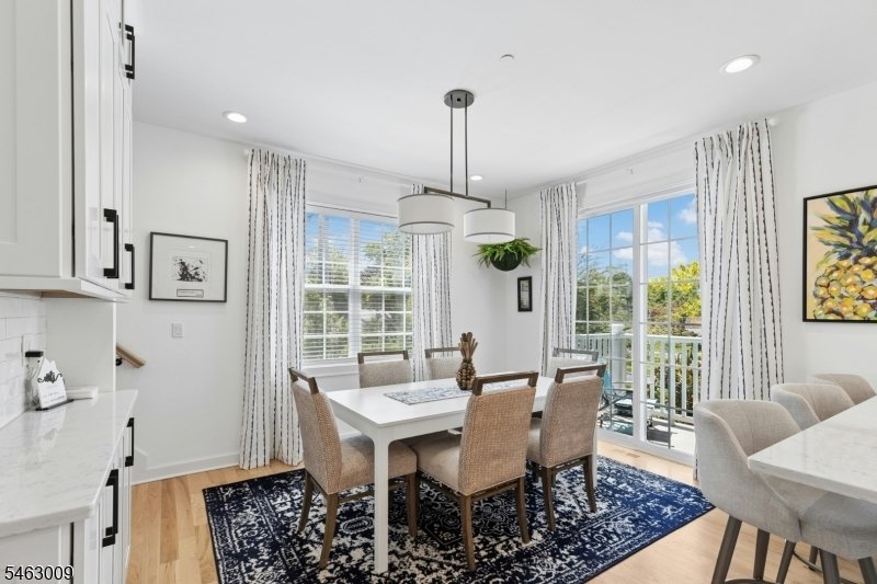 Condo in Garwood, New Jersey, United States 5 - 18948097