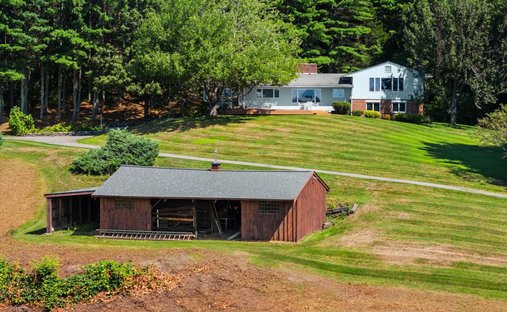 House in Groton, Massachusetts, United States 1