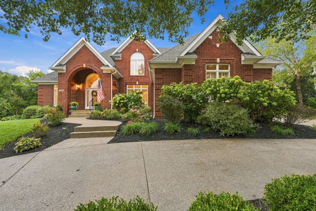 House in Watterson Park, Kentucky, United States 2 - 18948108