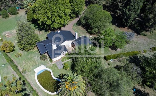 Land in La Lonja, Buenos Aires Province, Argentina 1