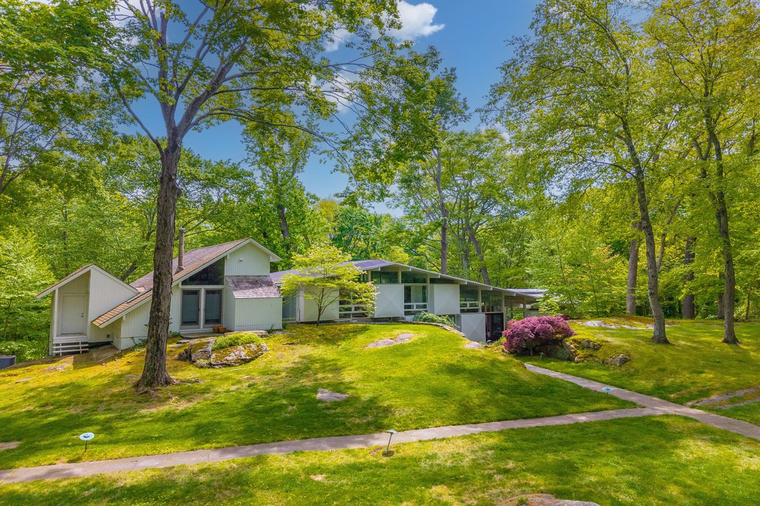 House in Greenwich, Connecticut, United States 2 - 18948043