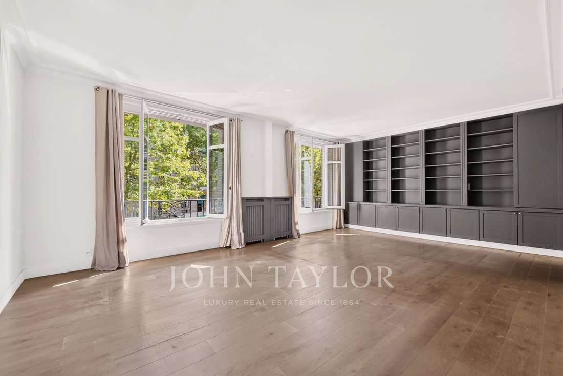 Apartment in Chaillot, Paris 16e Arrondissement, Paris 2 - 18954838