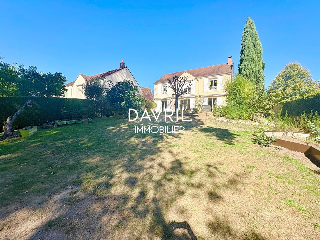 House in Neuville-sur-Oise, Ile-de-France, France 3 - 18954684