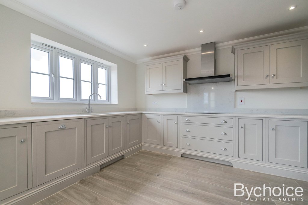 House in Acton, England 2 - 18948526
