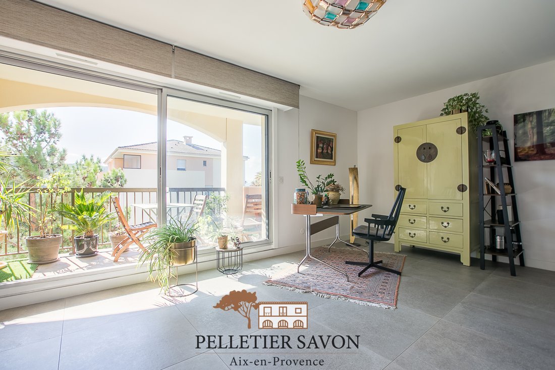 Apartment in Granettes-Jauberte-Sainte Anne, Aix-en-Provence, France 3 - 18949677