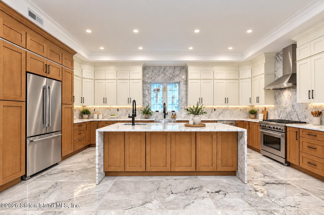House in New York, New York, United States 4 - 18951706