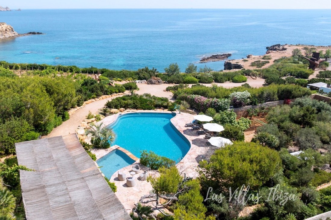 Villa in Sant Carles de Peralta, Santa Eularia des Riu, Balearic Islands 5 - 14012115