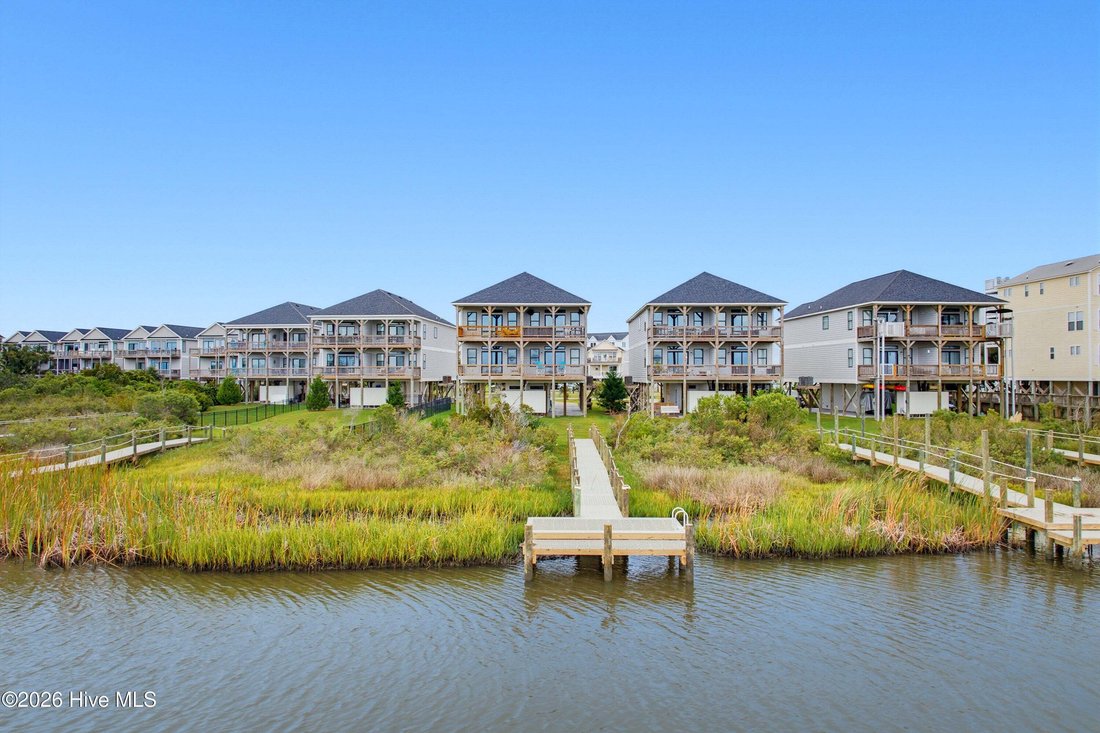 Townhouse in Topsail Beach, North Carolina, United States 2 - 18950935
