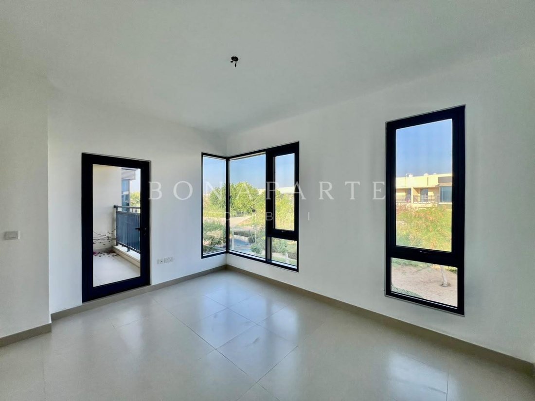 Townhouse in Dubai Hills Estate, Dubai, United Arab Emirates 5 - 18948310