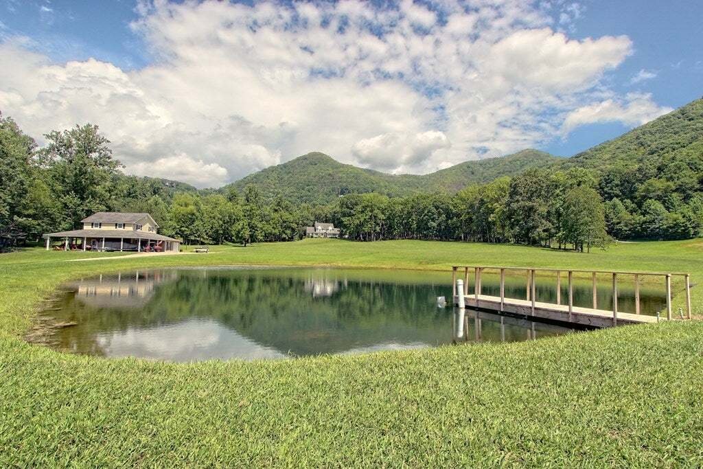House in Hayesville, North Carolina, United States 3 - 18950824