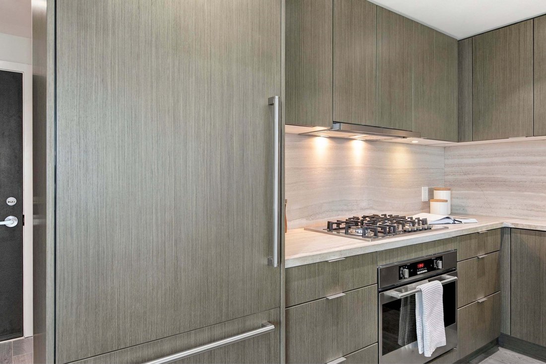 Condo in North Vancouver, British Columbia, Canada 4 - 18954435