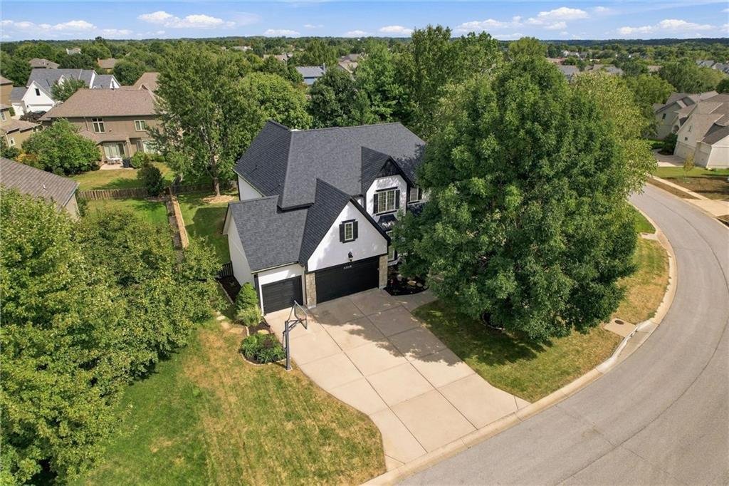 House in Shawnee, Kansas, United States 1 - 18948867