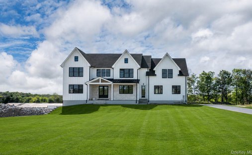 House in Lagrangeville, New York, United States 1