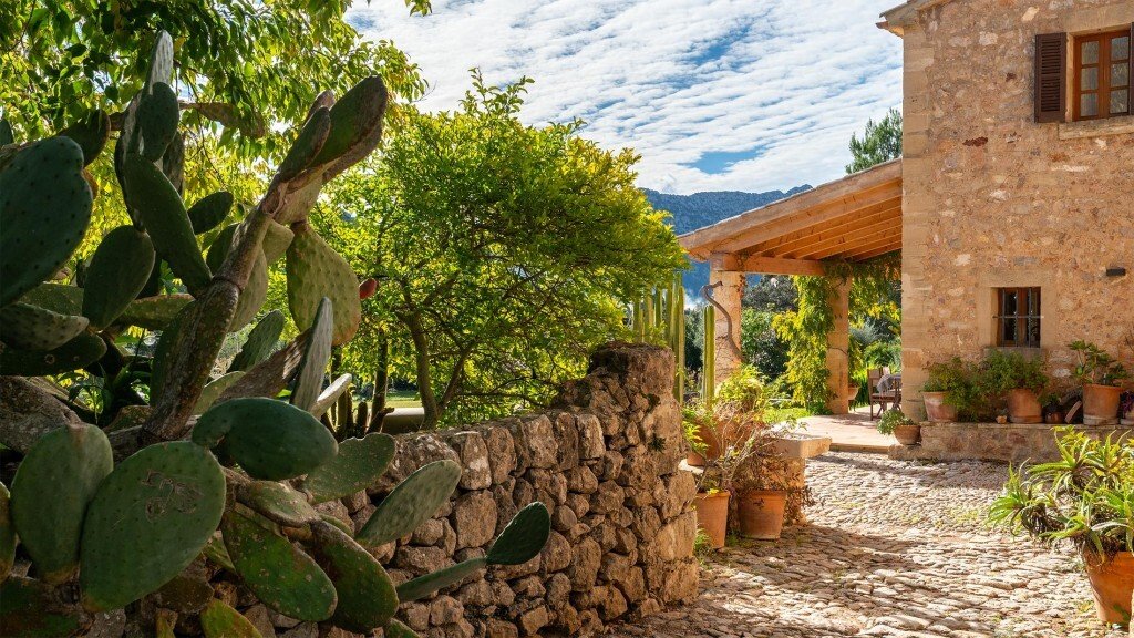 Farm Ranch in Pollenca, Balearic Islands, Spain 1 - 16757654