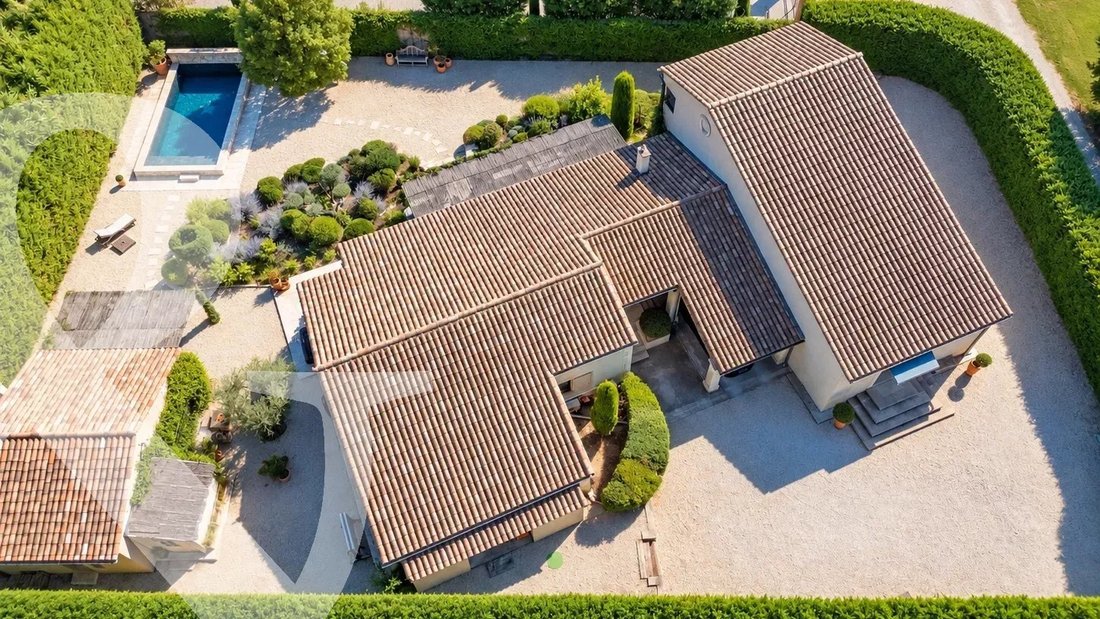 House in Maussane-les-Alpilles, Provence-Alpes-Côte d'Azur, France 2 - 18949908
