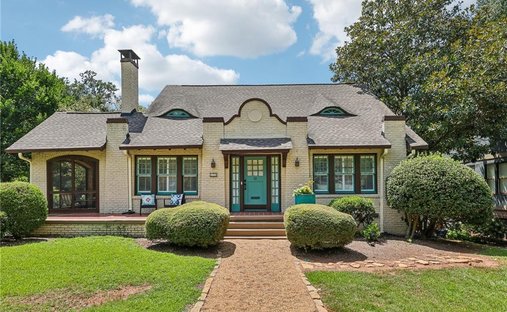 House in Avondale Estates, Georgia, United States 1