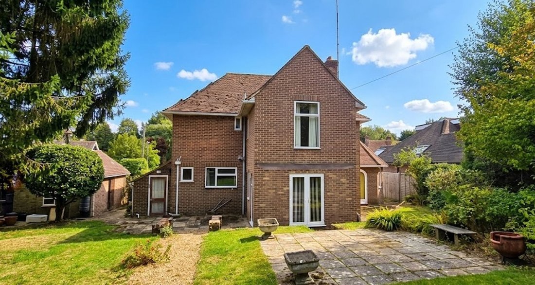 House in Lindfield, England 4 - 18949669