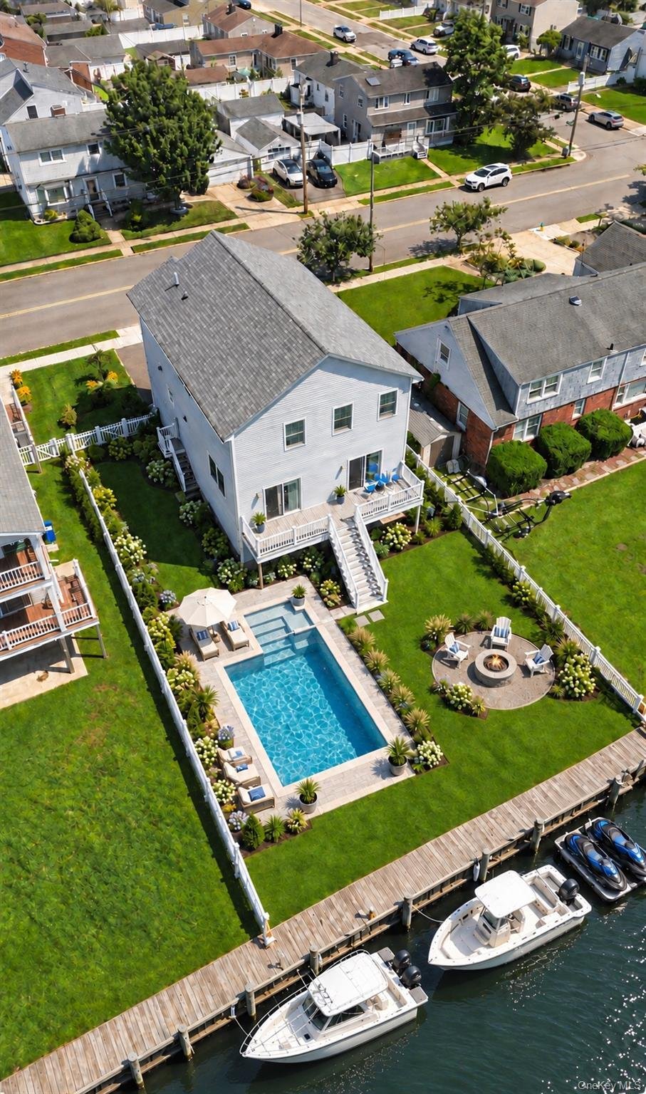 House in Freeport, New York, United States 3 - 17638673