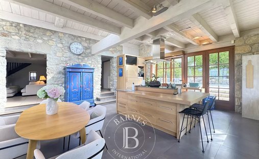 House in Centre Ville Nord, Aix-les-Bains, France 1