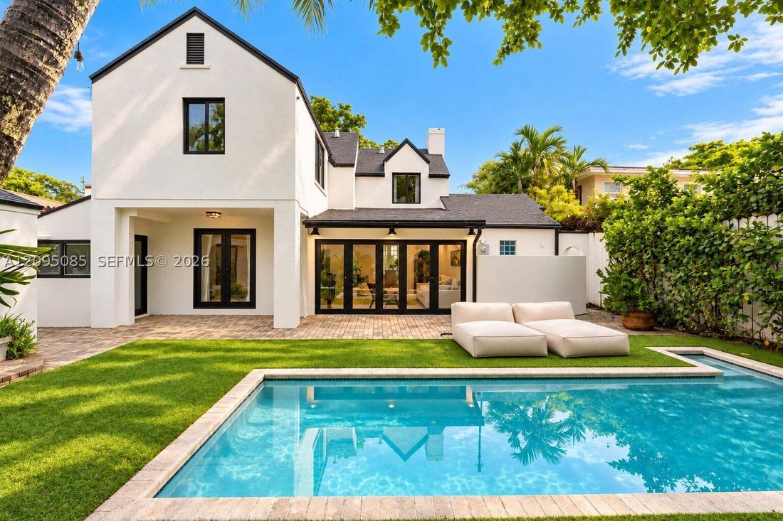 House in Miami, Florida, United States 1 - 18952806
