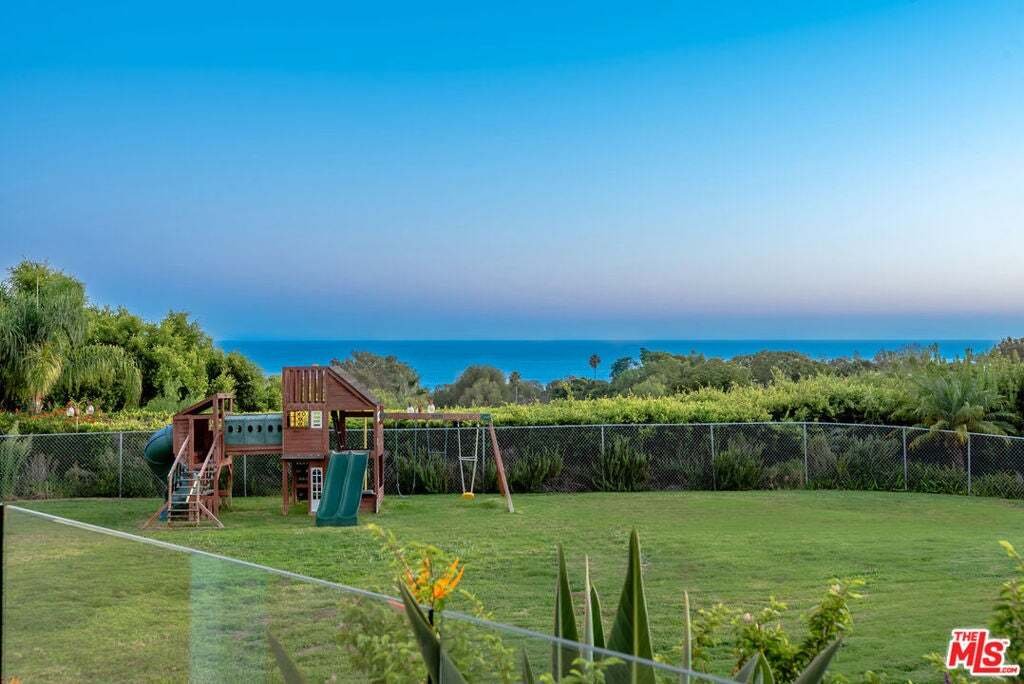 House in Malibu, California, United States 5 - 18952182