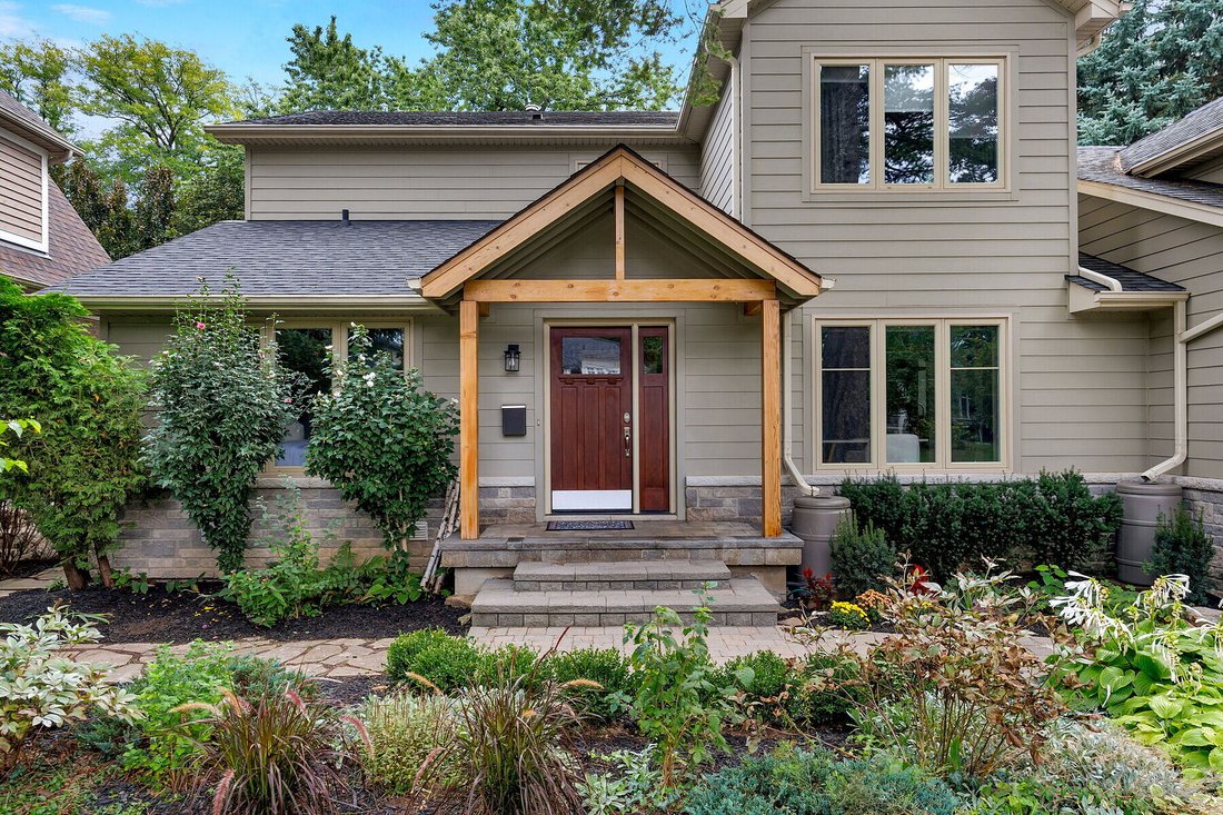 House in Oakville, Ontario, Canada 5 - 18950905