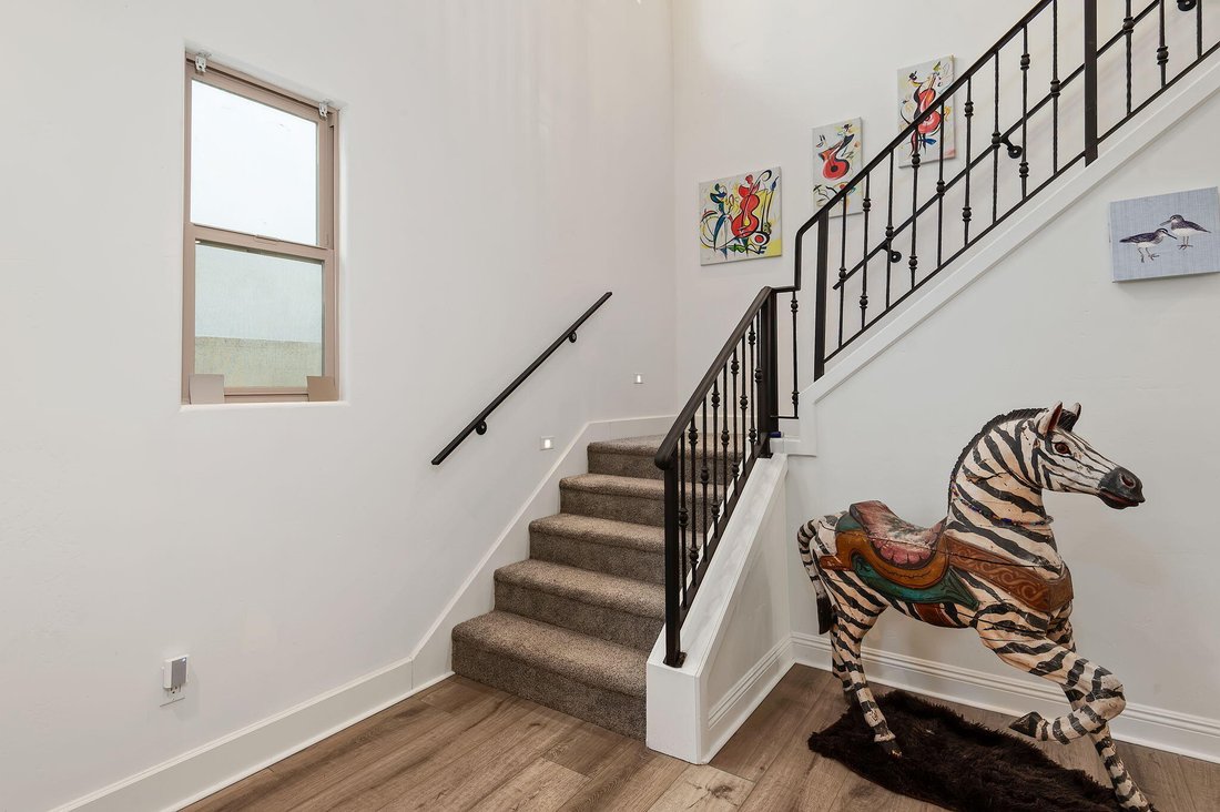 House in Oxnard, California, United States 5 - 18951852
