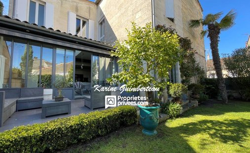 Villa in Libourne, Nouvelle-Aquitaine, France 1